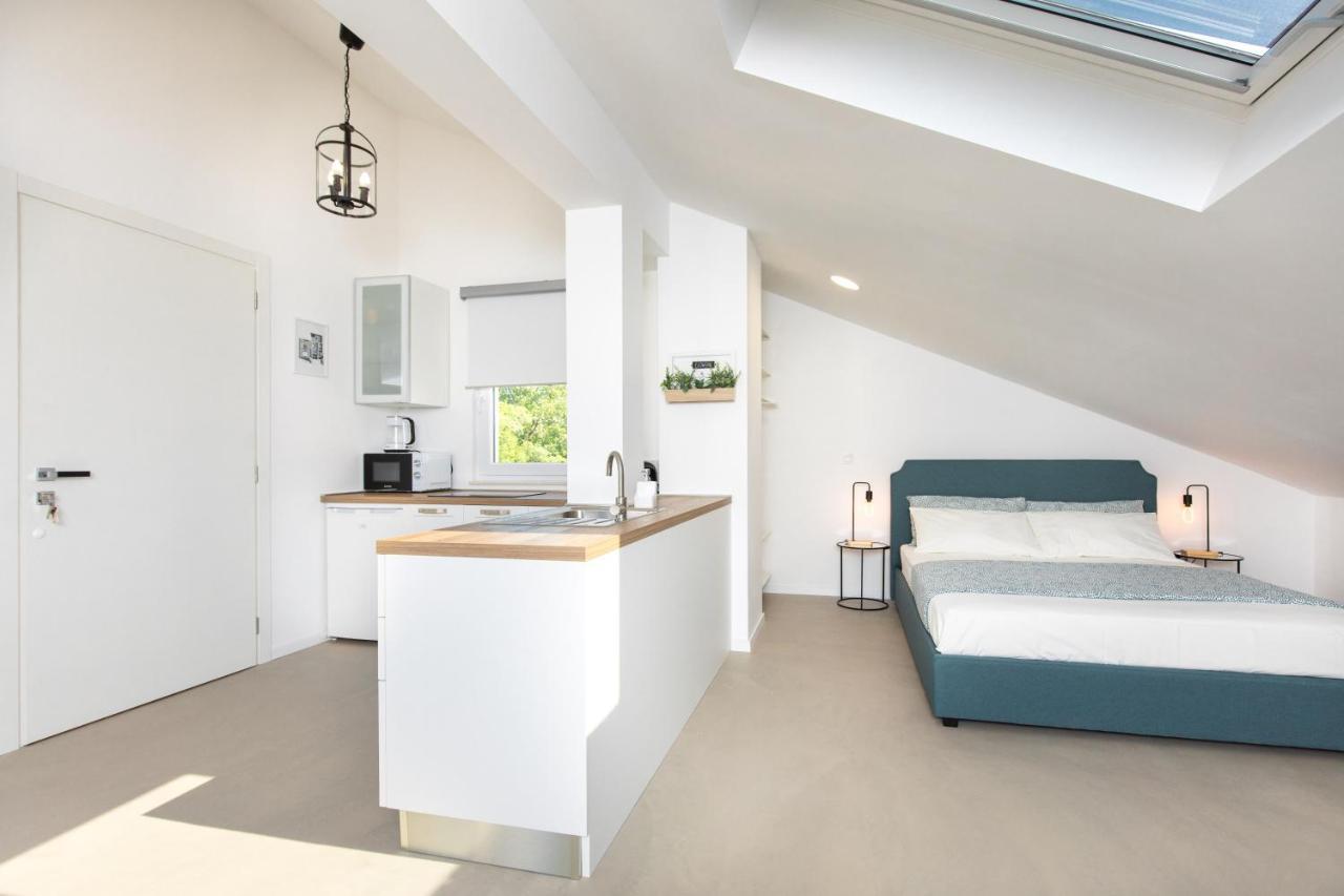 Bellmar Apartments Njivice Eksteriør bilde